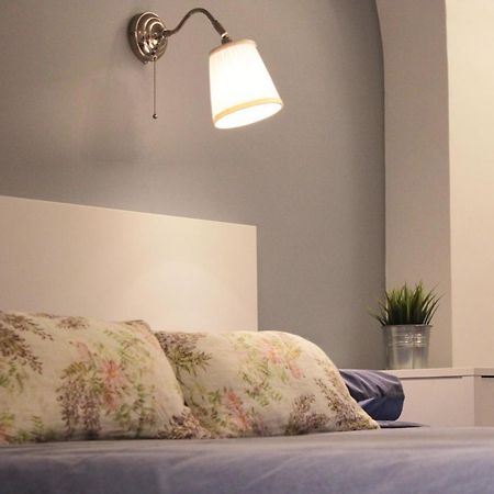 Vhome Exclusive Living Room คาตาเนีย ภายนอก รูปภาพ